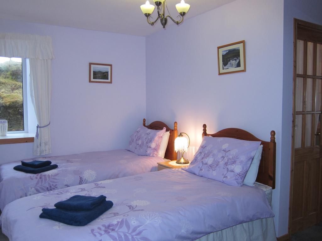 Summer Cottage Dunvegan  Kamer foto